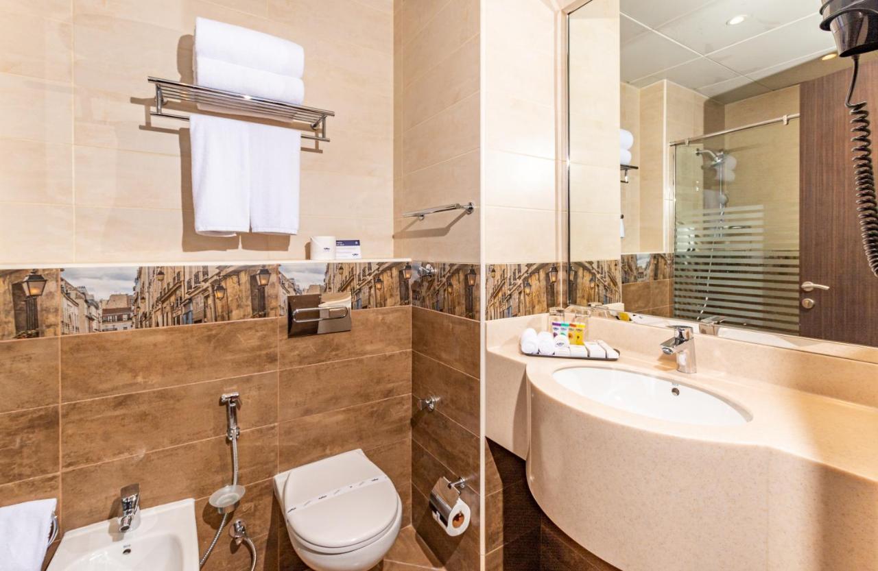 Gravity Hotel Abu Dhabi Ngoại thất bức ảnh
