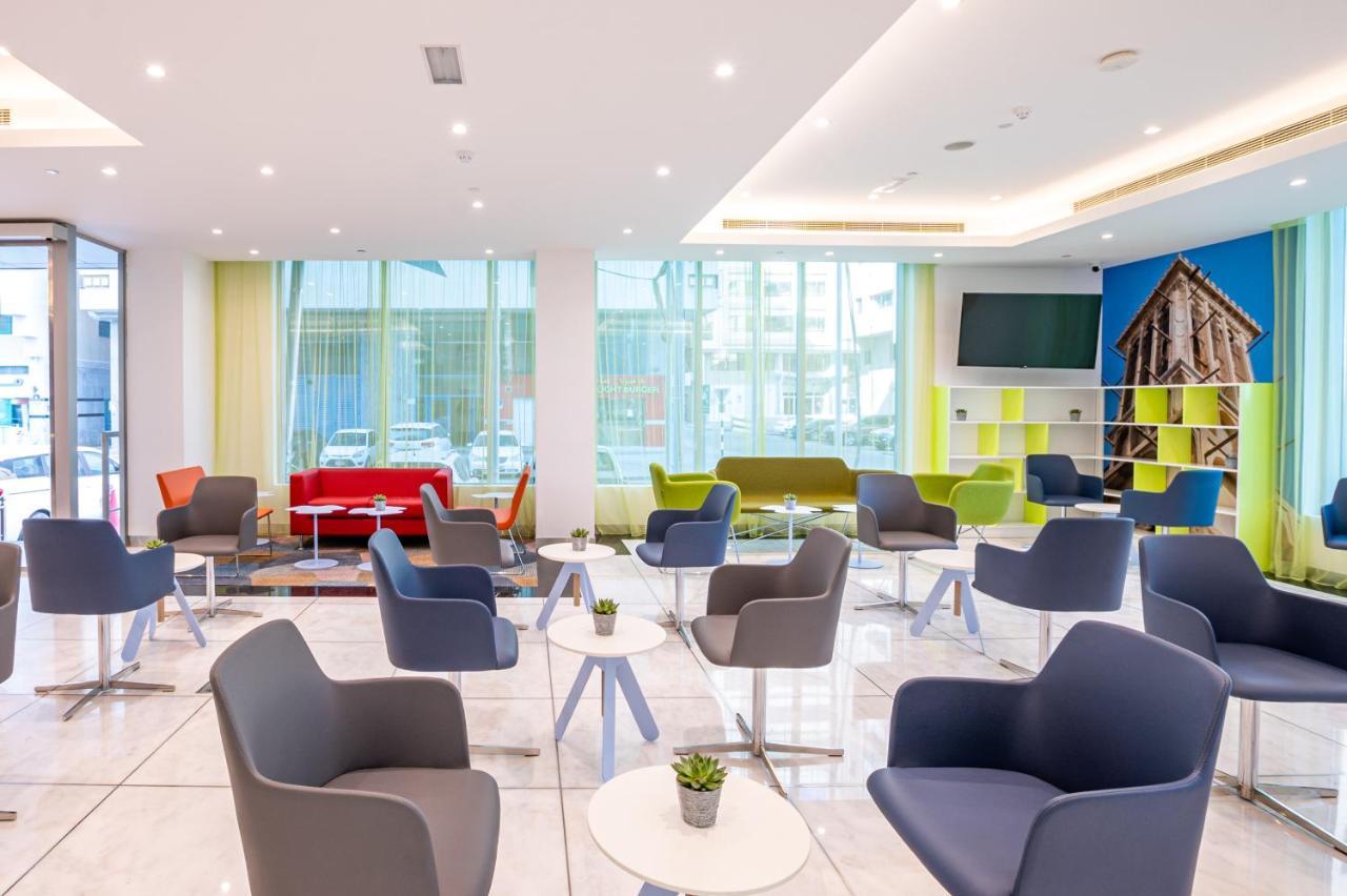Gravity Hotel Abu Dhabi Ngoại thất bức ảnh