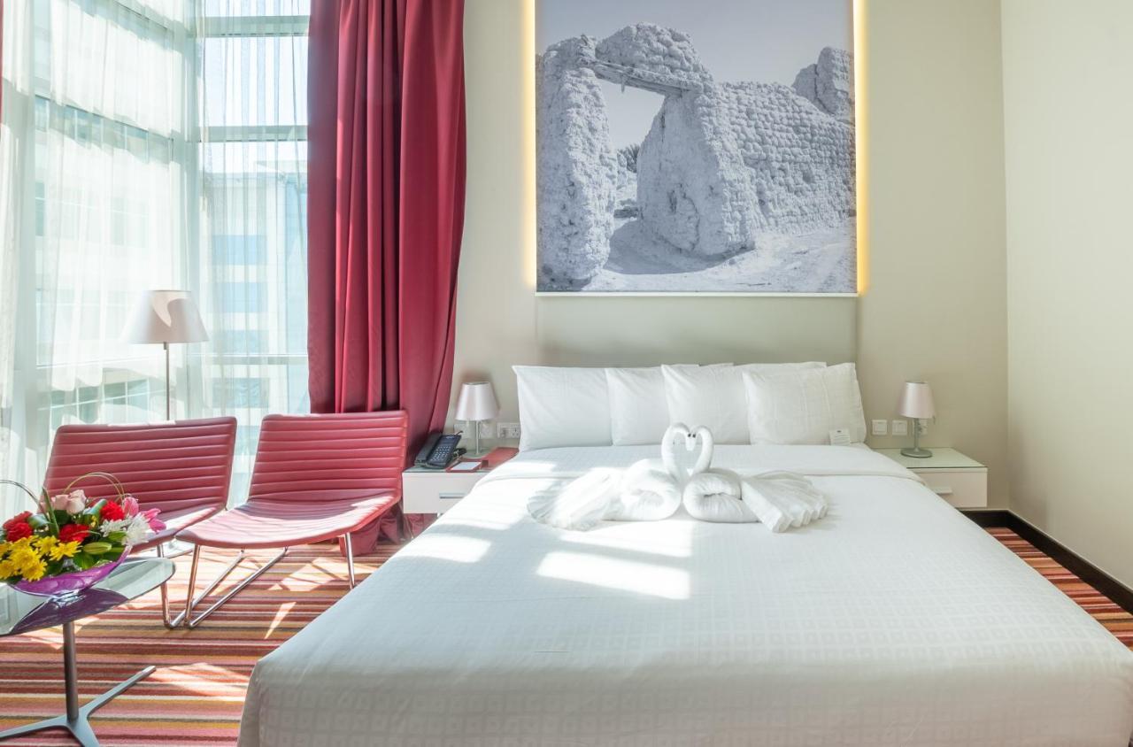 Gravity Hotel Abu Dhabi Ngoại thất bức ảnh
