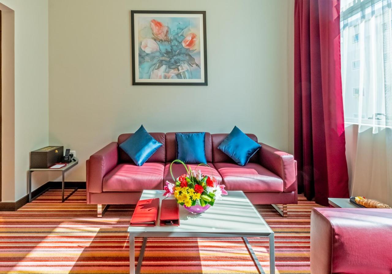 Gravity Hotel Abu Dhabi Ngoại thất bức ảnh